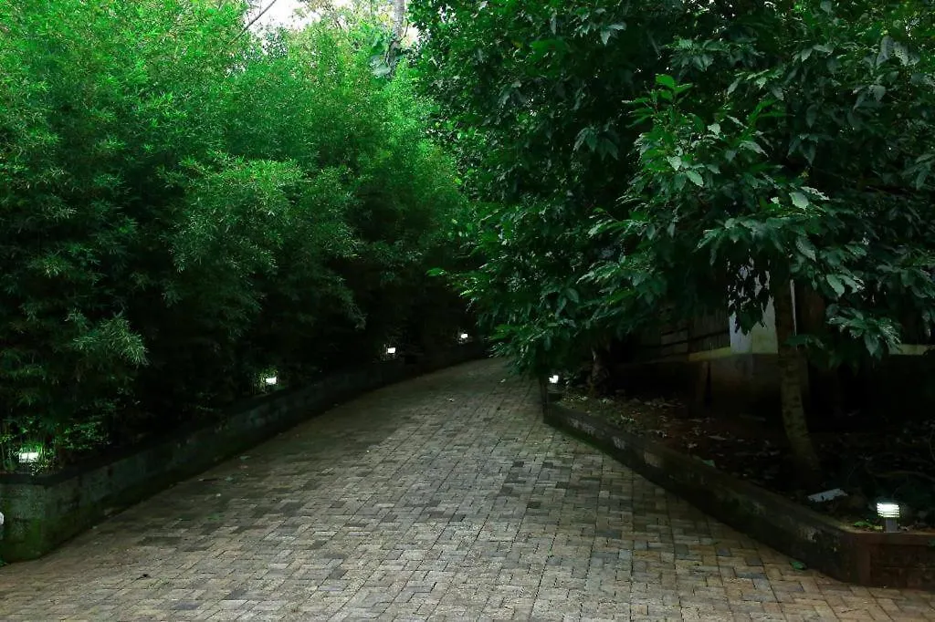 Spezia Natural Resort Thekkady