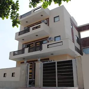 Anand 3* Gurgaon
